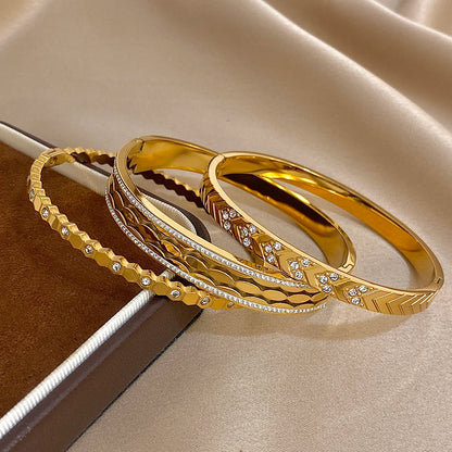 Bracelet manchette torsadé en Zircon incrusté brillant plaqué or 18 carats pour femmes, mode géométrique, étanche, breloques empilables, bijoux cadeaux