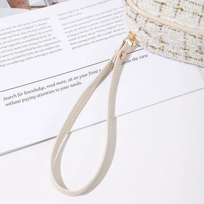 Lightweight Luxury Cosmetics Pouch | Compact and Stylish Travel Organizer