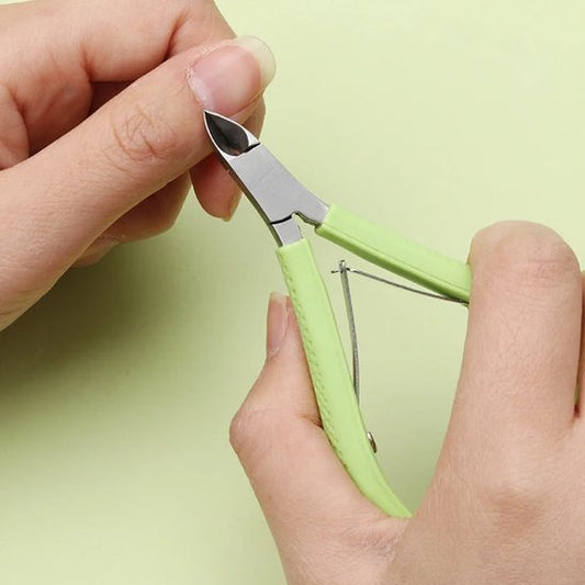 Coupe cuticule | Professionnel - Beautybienetre.