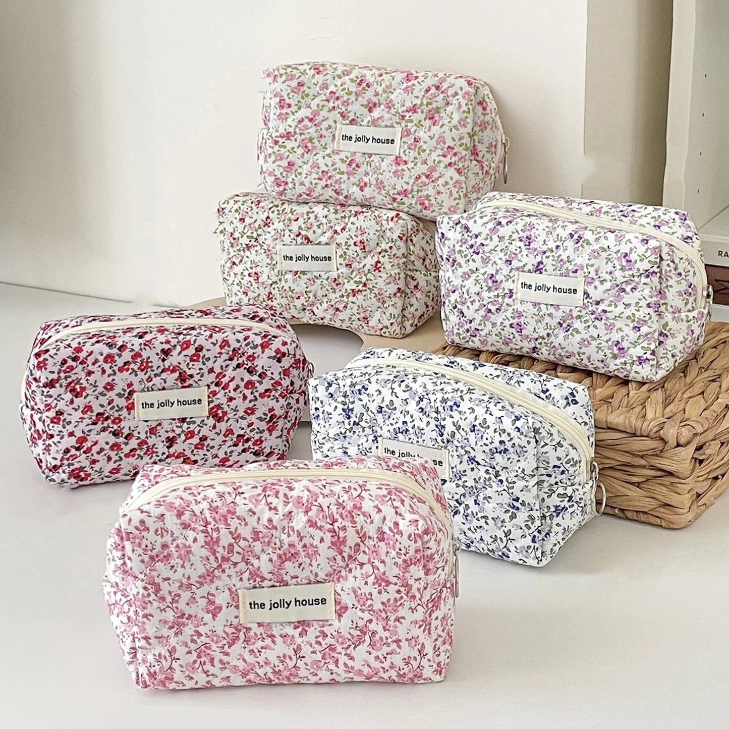 Mini Trousse Maquillage Matelassée Florale Compacte 15x8x10cm | Retouches Rapides Sac à Main 39g - Beautybienetre.