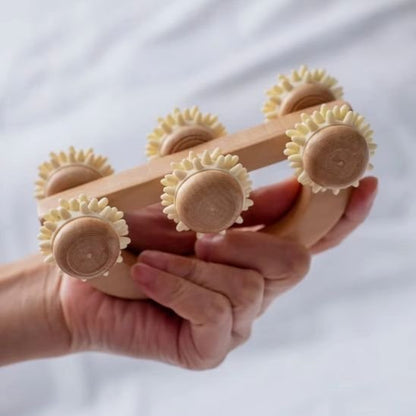 Rouleau de Massage en Bois à 3 Roues | Récupération Pro - Beautybienetre.