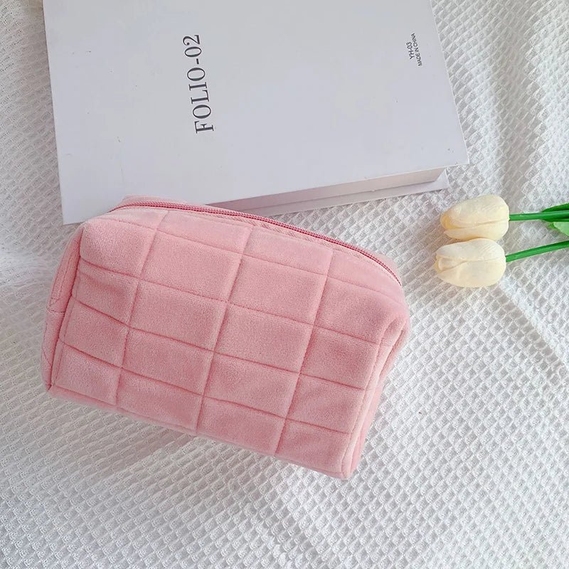 Sac de Maquillage en Peluche Mignon | Trousse de Voyage Portable et Douce - Beautybienetre.