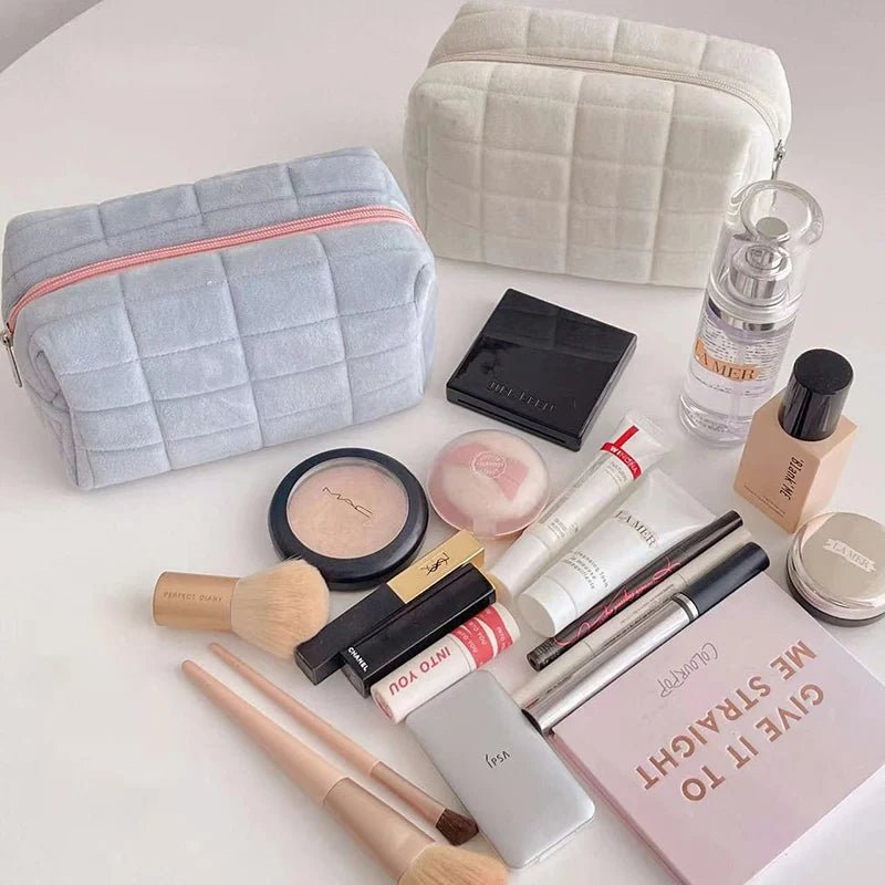 Sac de Maquillage en Peluche Mignon | Trousse de Voyage Portable et Douce - Beautybienetre.