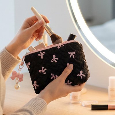Trousse maquillage | Élégance Voyage - Beautybienetre.
