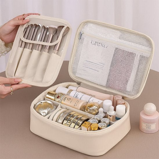 Trousse maquillage | Élégance Voyage - Beautybienetre.
